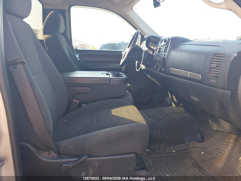 2008 GMC SIERRA PICKUP 4.8L V-8 295HP
