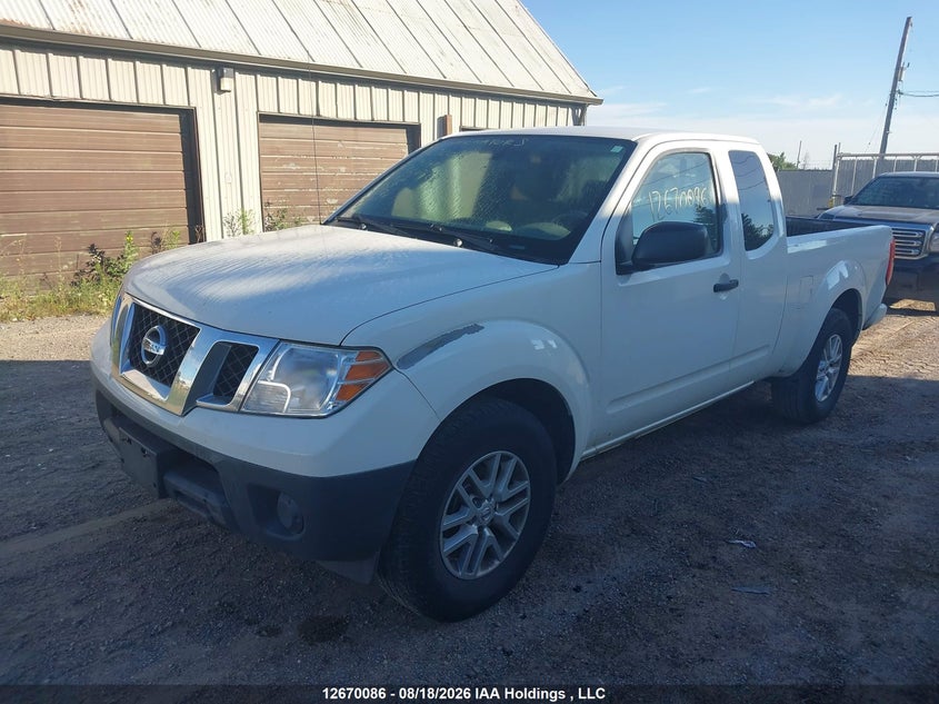 2018 Nissan Navara (Frontier), Rear, IAAI, VIN 1N6BD0CT7JN714745 — photo 2