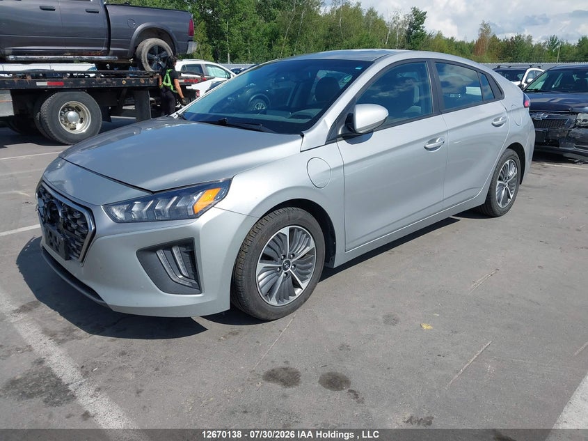 2021 Hyundai Ioniq Plug-In Hybrid Preferred, Удар спереди, IAAI, VIN KMHC65LD0MU245544 — фото 2