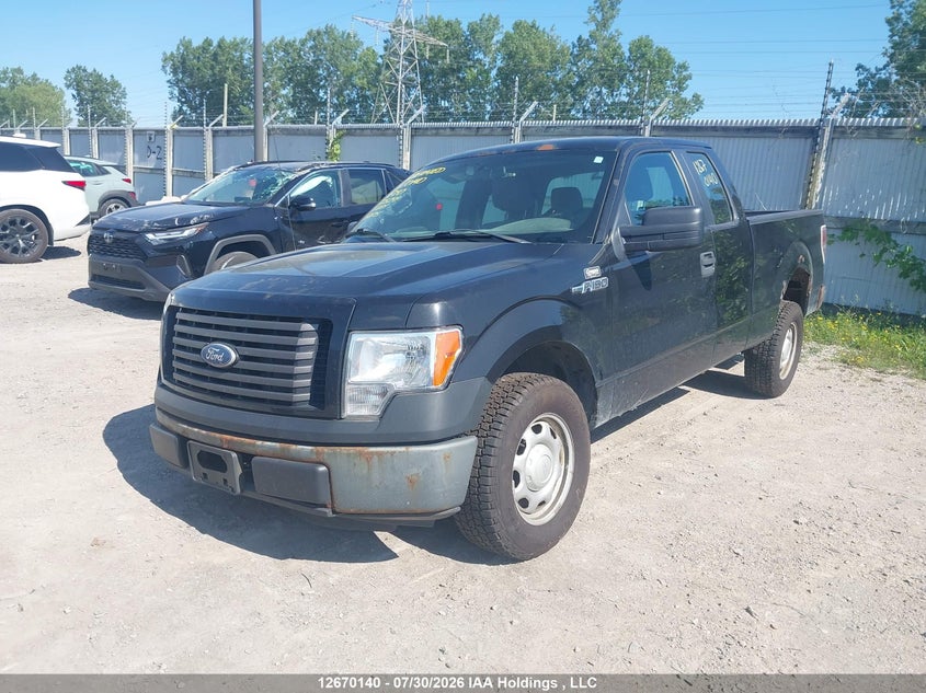 2013 Ford F-150, Front, IAAI, VIN 1FTEX1CM6DKF75249 — photo 2