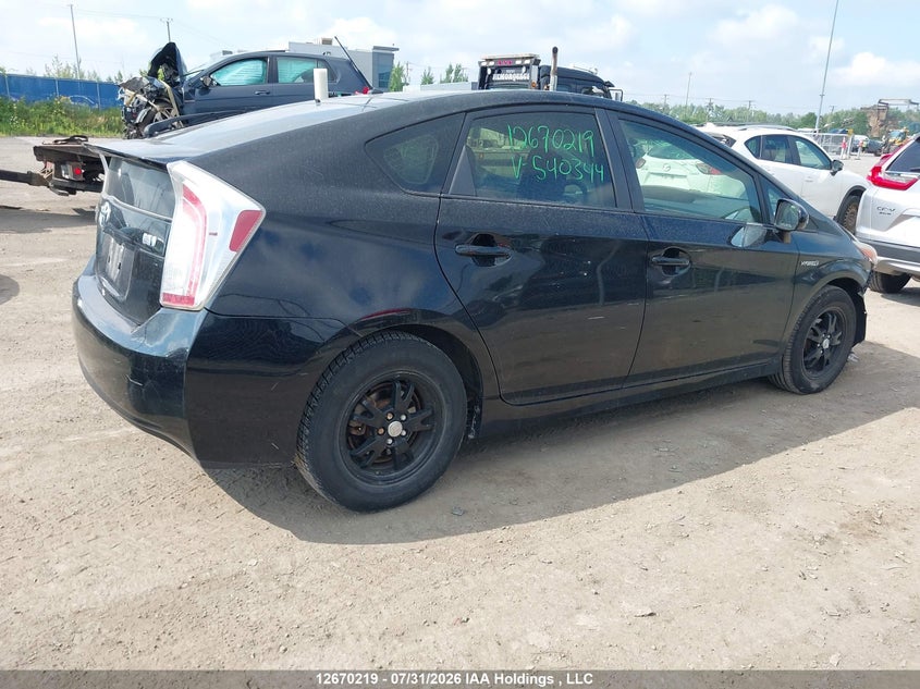 Vin: jtdkn3duxd5540344, lot: 3073232, toyota prius 20134