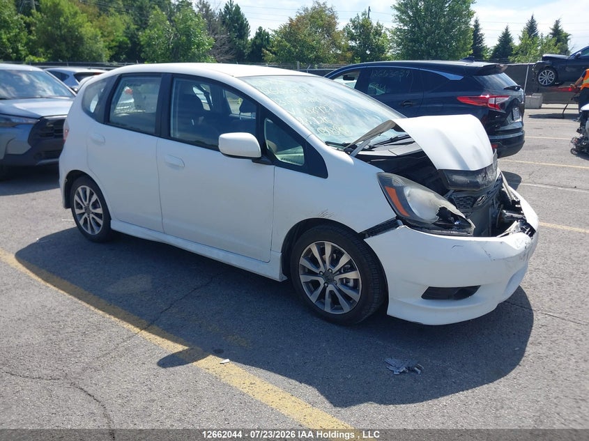 Vin: lucge8h76d3008927, lot: 3073514, honda fit sport 2013 img_1