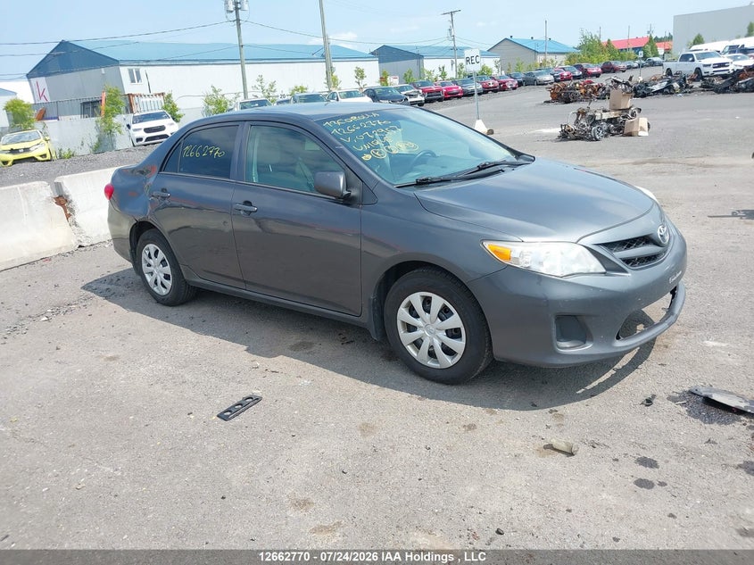 Vin: 2t1bu4eexdc072957, lot: 3073520, toyota corolla ce 2013 img_1