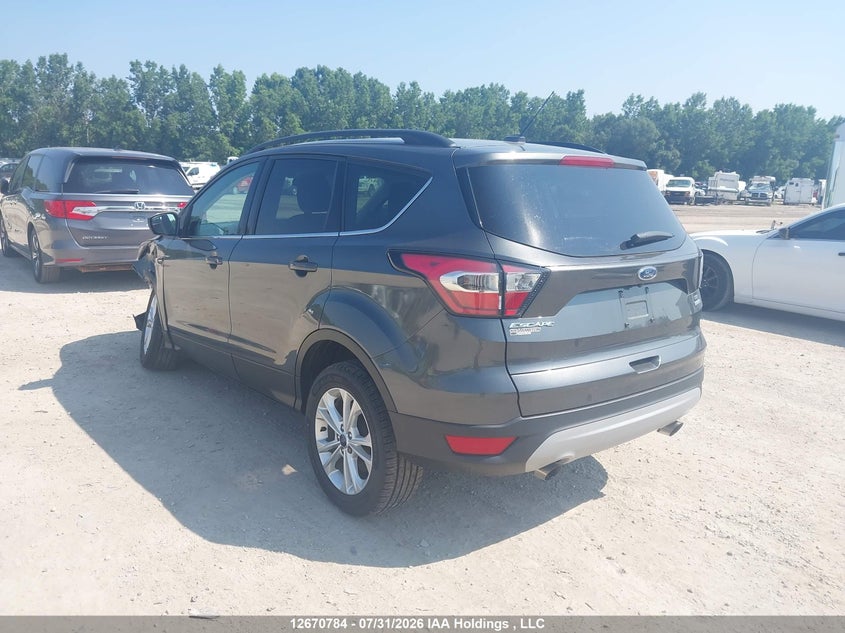Vin: 1fmcu0gd1jua06003, lot: 3073868, ford escape se 20183