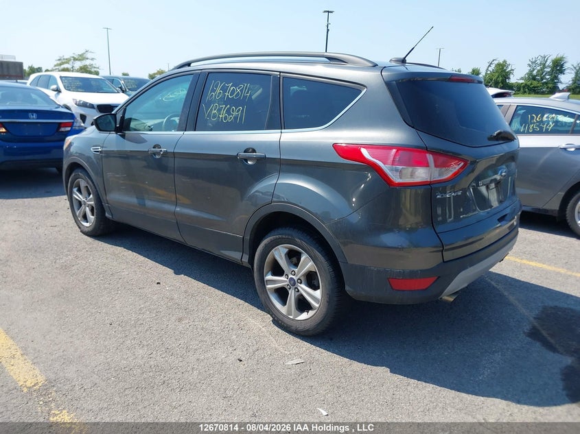 Vin: 1fmcu0gx0gub76291, lot: 3073898, ford escape se 20163