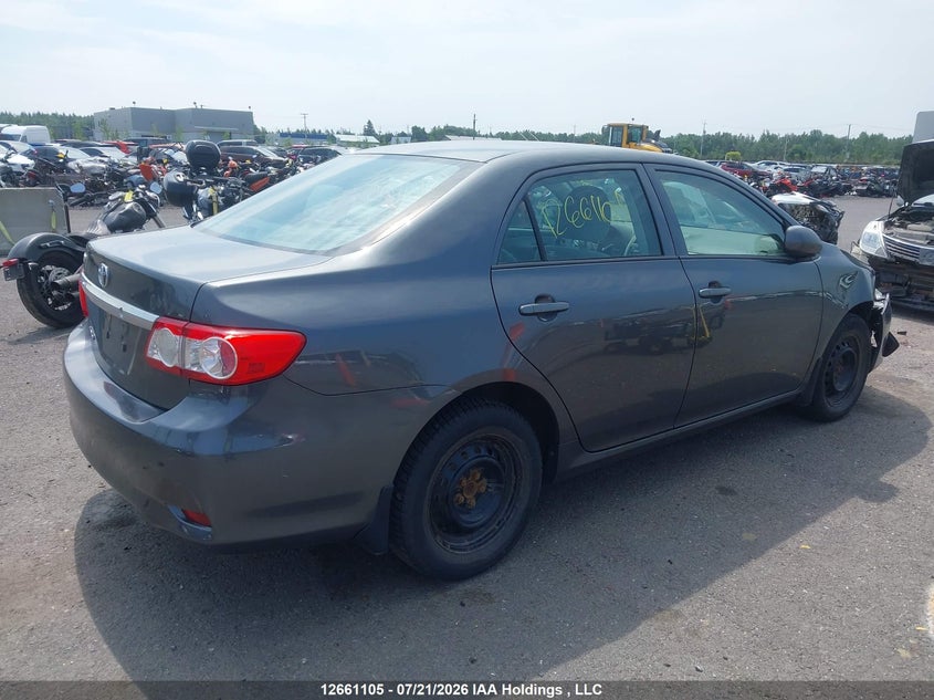 Vin: 2t1bu4ee8dc090583, lot: 3073955, toyota corolla ce 20134