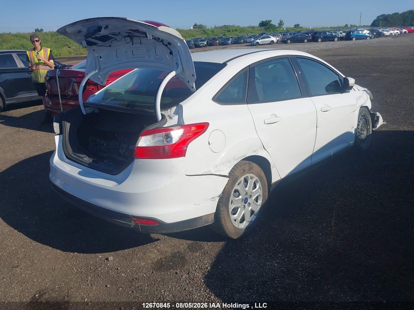 Vin: 1fahp3f21cl439368, lot: 3073968, ford focus se 20124