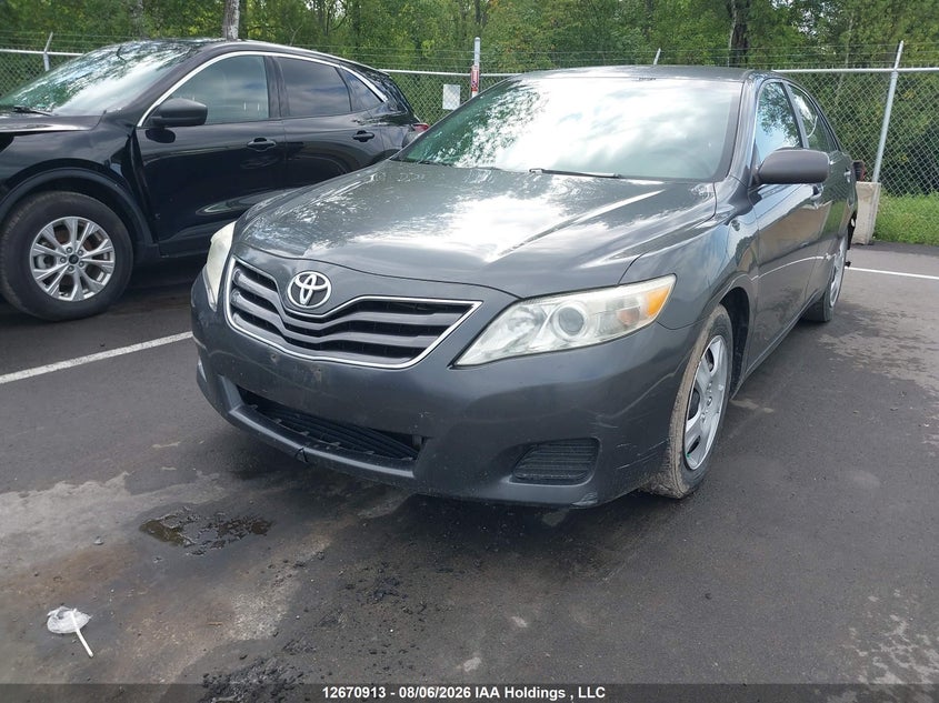 2010 Toyota Camry, Удар сзади, IAAI, VIN 4T1BF3EK5AU020740 — фото 2