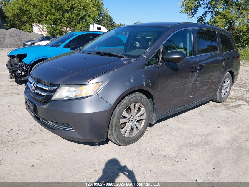 2015 Honda Odyssey, Лівий бік, IAAI, VIN 5FNRL5H3XFB510618 — фото 2