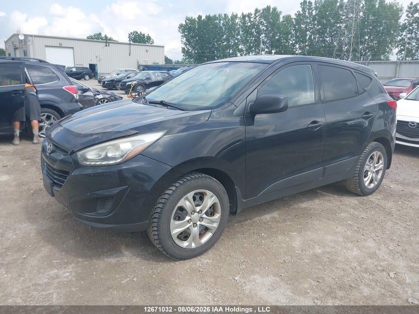 2015 Hyundai Tucson, Благодійність, IAAI, VIN KM8JT3AF1FU095536 — фото 2