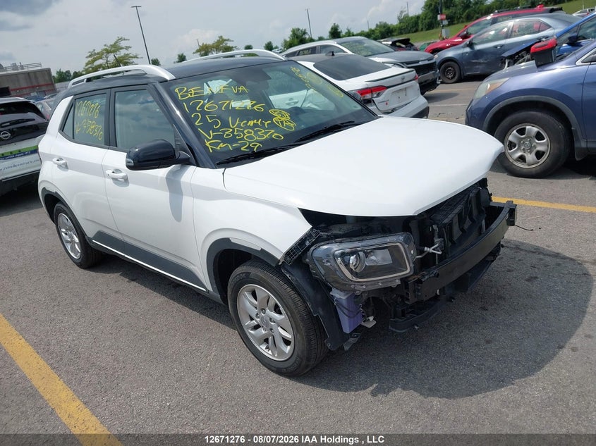 Vin: kmhrc8a35su358370, lot: 3074409, hyundai venue preferred w/two-tone 2025 img_1