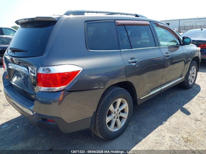 Vin: 5tdbk3eh5bs044577, lot: 3074456, toyota highlander se 20114