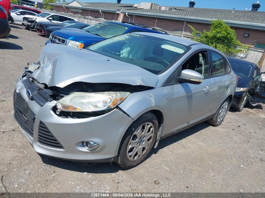 2012 Ford Focus, Front, IAAI, VIN 1FAHP3F22CL198615 — photo 2