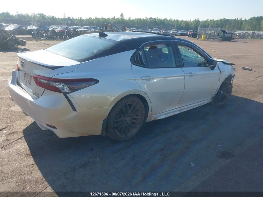 Vin: 4t1k31akxmu025827, lot: 3074732, toyota camry hybrid xse 20214