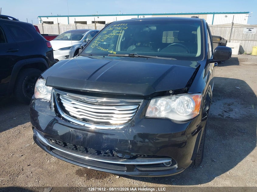 2016 Chrysler Town & Country, Удар спереди, IAAI, VIN 2C4RC1CG3GR188221 — фото 2