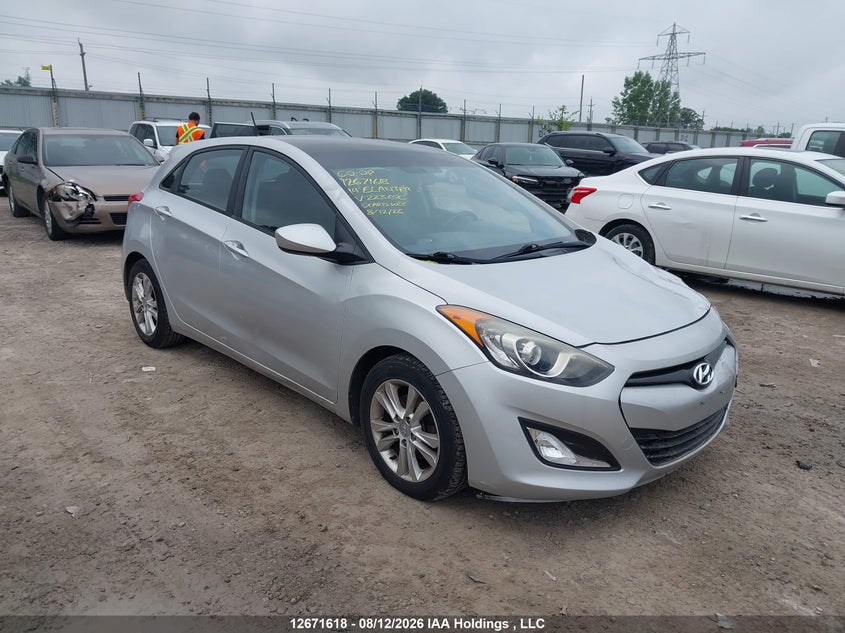 2014 Hyundai Elantra Gt Gls, Удар спереди, IAAI, VIN KMHD35LHXEU223696