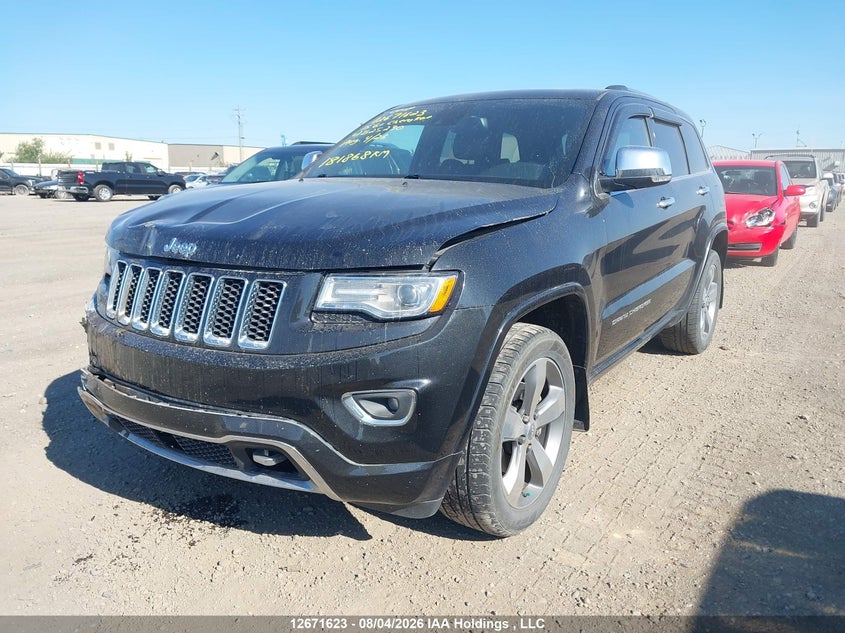 2015 Jeep Grand Cherokee Overland, Удар спереди, IAAI, VIN 1C4RJFCGXFC825230 — фото 2