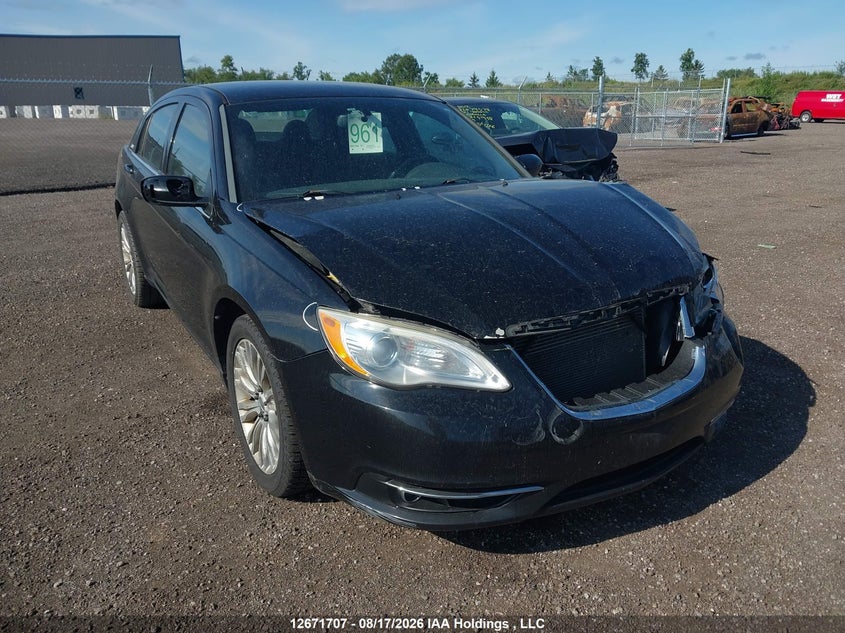2012 Chrysler 200 Touring, Front, IAAI, VIN 1C3CCBBB2CN144059