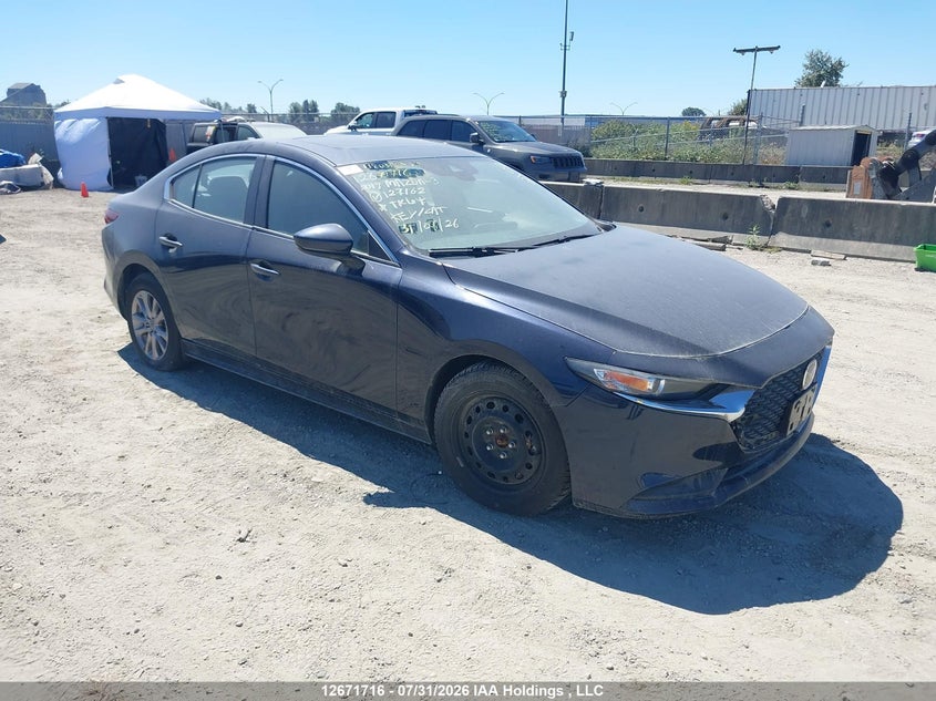 Vin: jm1bpbcm7k1127162, lot: 3074852, mazda mazda3 gs 2019 img_1