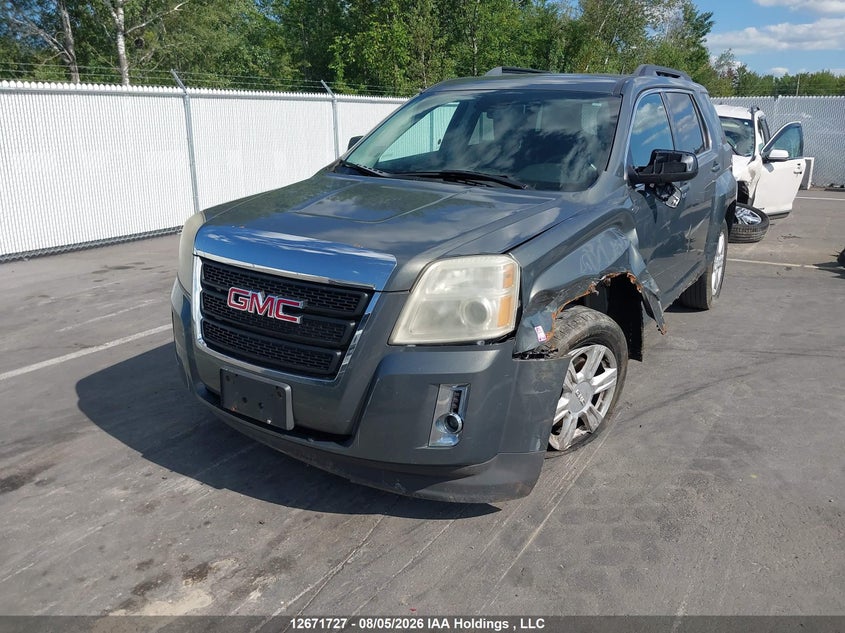 2012 GMC Terrain, Front, IAAI, VIN 2GKFLVE5XC6339948 — photo 2