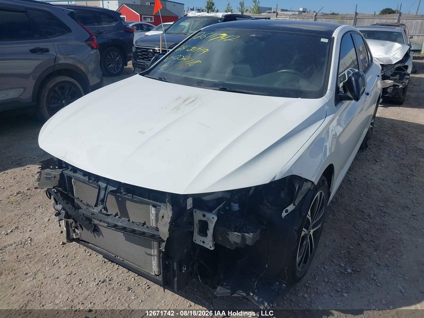 2024 Volkswagen Jetta Comfortline, Front, IAAI, VIN 3VWSM7BU4RM002718 — photo 2