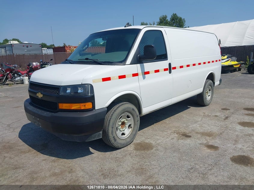 2023 Chevrolet Express, Удар ззаду, IAAI, VIN 1GCWGAFP8P1161779 — фото 2