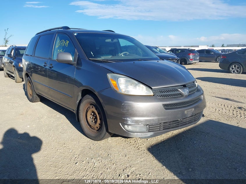 2004 Toyota Sienna Xle/Xle Limited, Front, IAAI, VIN 5TDZA22C24S170872