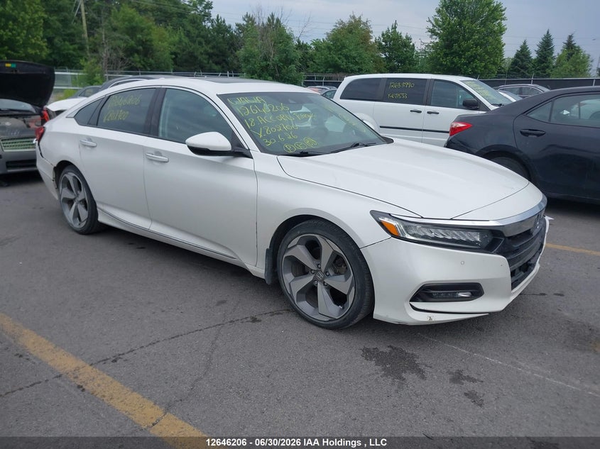 Vin: 1hgcv1f95ja802700, lot: 3075091, honda accord touring 2018 img_1