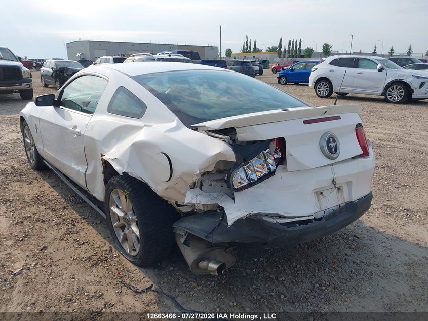Vin: 1zvbp8am3b5157917, lot: 3075125, ford mustang v6 20113
