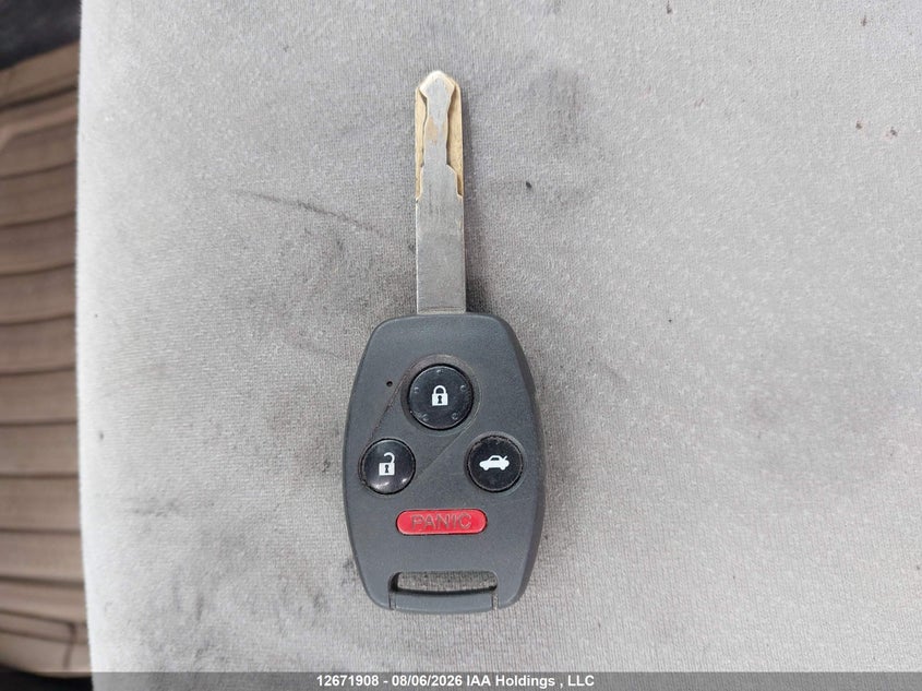 2013 HONDA CIVIC SEDAN 1.8L I-4 VVT, 140HP