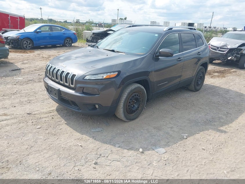 2015 Jeep Cherokee, Удар спереди, IAAI, VIN 1C4PJLCS7FW720525 — фото 2