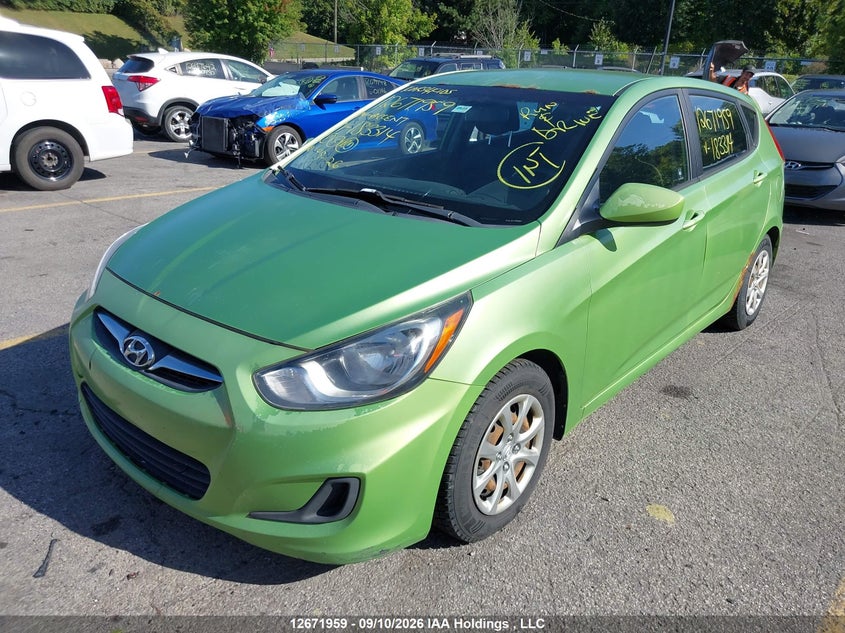 Vin: kmhct5ae4eu183314, lot: 3075204, hyundai accent gls/gs 20142