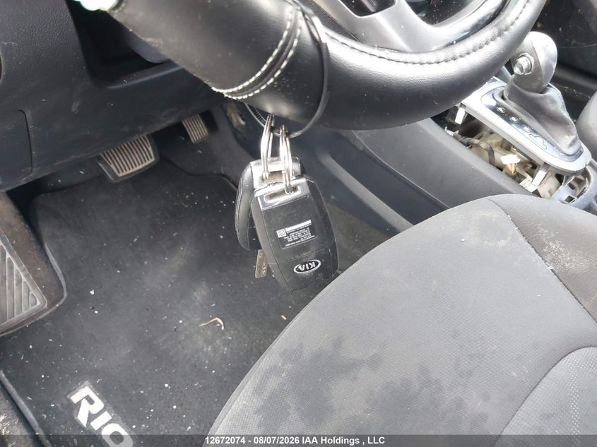 2015 KIA RIO SEDAN 1.6L I-4 DI, DOHC, VVT, 138HP