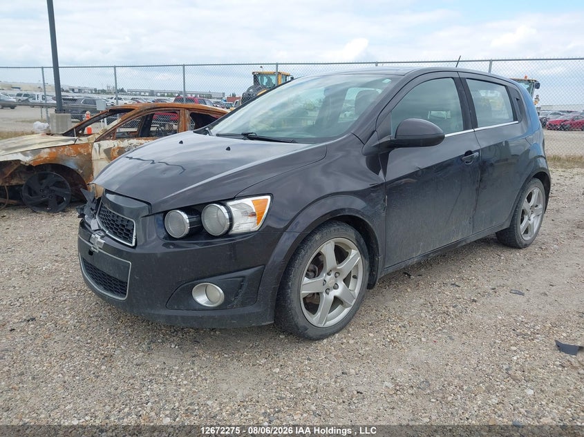 2015 Chevrolet Sonic, Front, IAAI, VIN 1G1JC6SH8F4191467 — photo 2