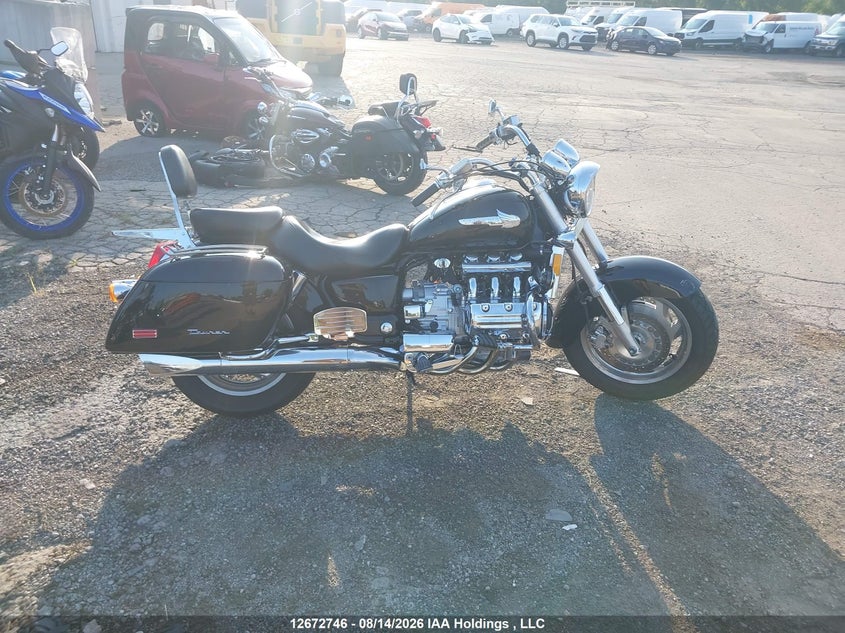 2003 HONDA GL 1500 CD 6