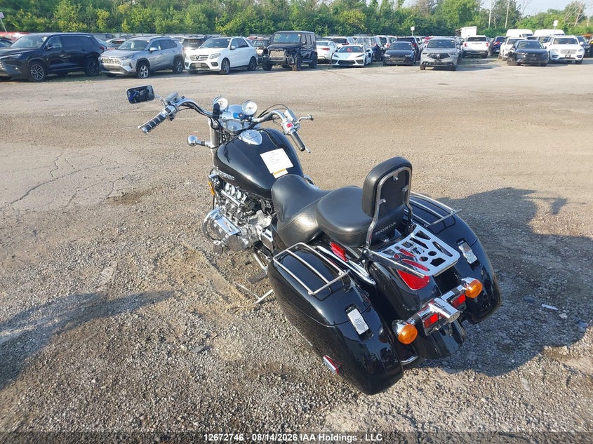 2003 HONDA GL 1500 CD 6