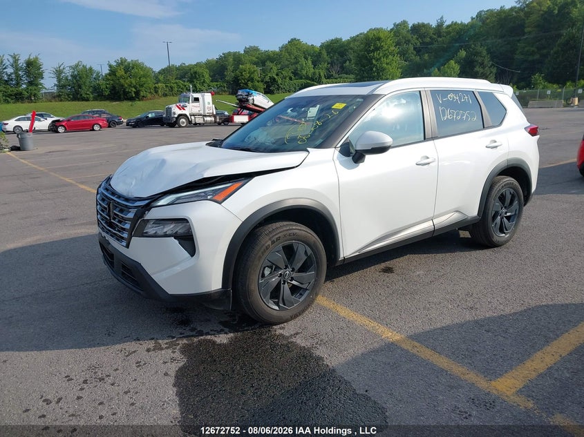 2026 Nissan Rogue, Front, IAAI, VIN JN8BT3BB7TW094271 — photo 2