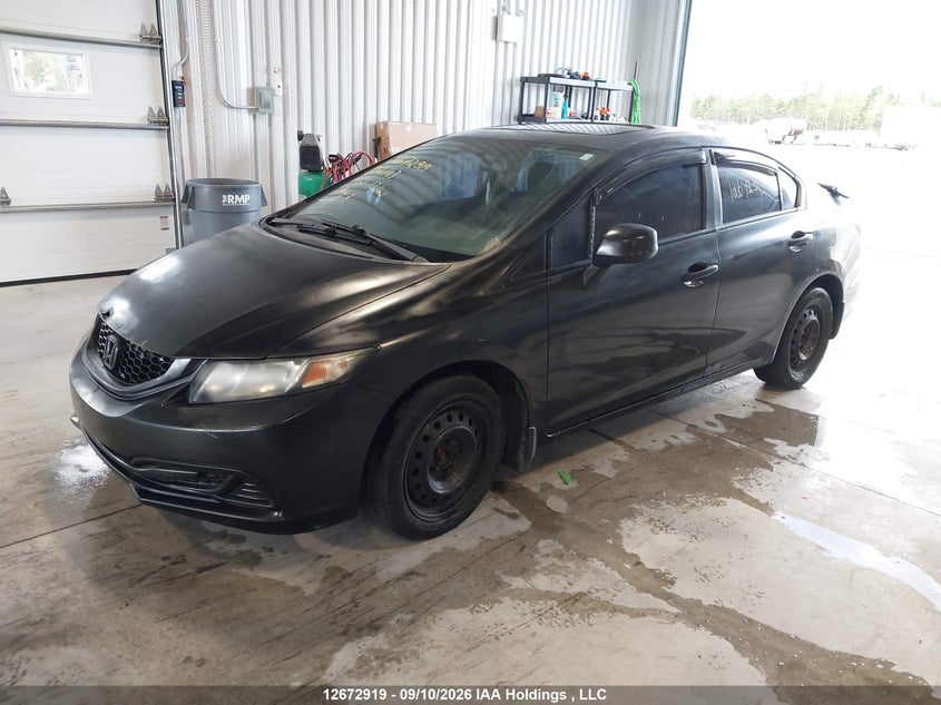 2013 Honda Civic, Викрадення, IAAI, VIN 2HGFB2E54DH012143 — фото 2