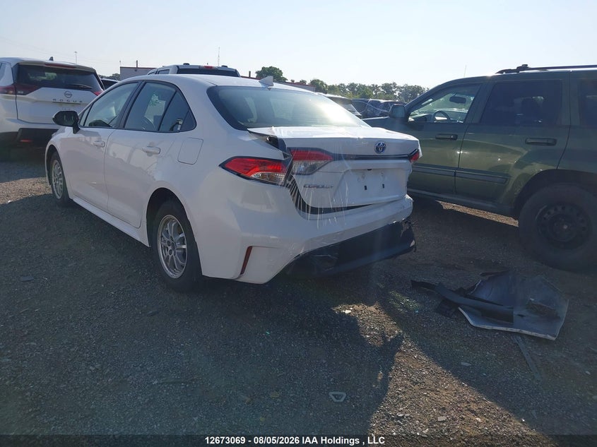 Vin: jtdbcmfe6s3104942, lot: 3076368, toyota corolla le/se/xle 20253
