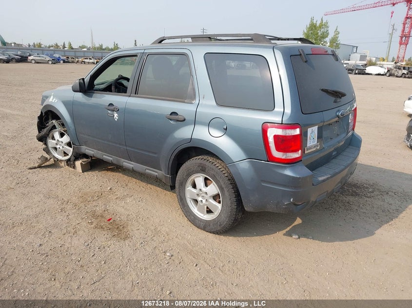 Vin: 1fmcu9d77bkb56052, lot: 3076541, ford escape xlt 20113