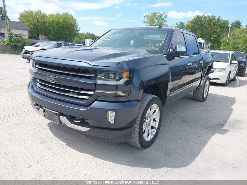 2018 Chevrolet Silverado, Front, IAAI, VIN 3GCUKSEJ2JG418677 — photo 2