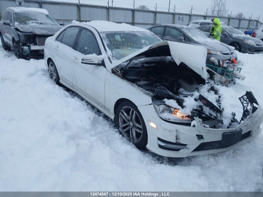Vin: wddgf8fb4cf931600, lot: 3076682, mercedes-benz c 250 4matic 2012 img_1