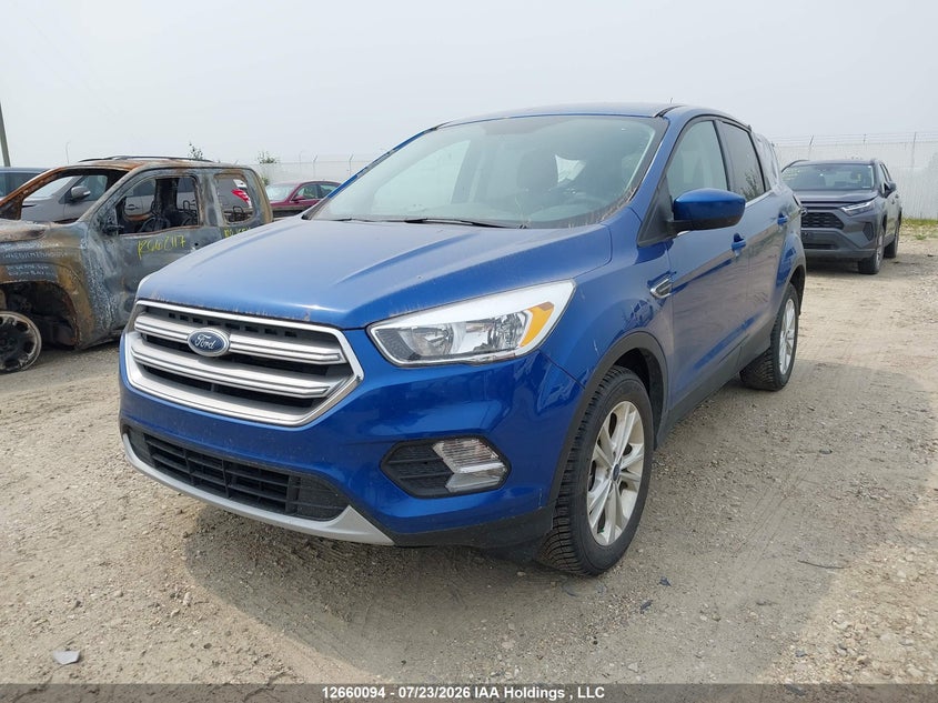 Vin: 1fmcu9g96hud31661, lot: 3076744, ford escape se 20172