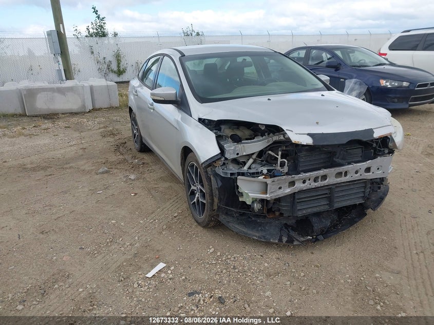 Vin: 1fadp3f2xdl119904, lot: 3076758, ford focus se 2013 img_1