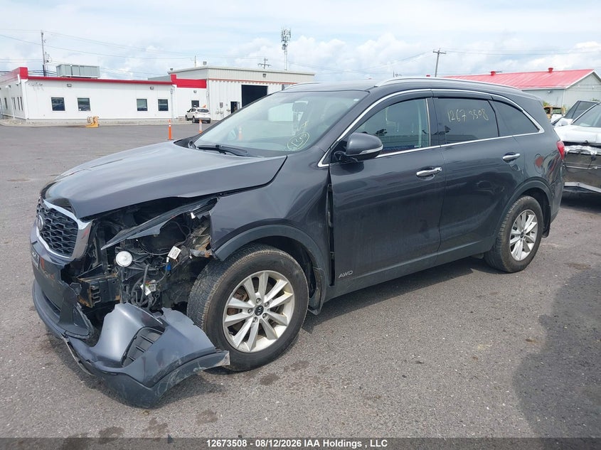 2019 Kia Sorento, Удар спереду, IAAI, VIN 5XYPGDA34KG470300 — фото 2