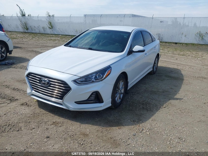2018 Hyundai Sonata, Удар ззаду, IAAI, VIN 5NPE24AF8JH711914 — фото 2