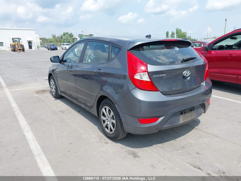 Vin: kmhct5ae9cu015679, lot: 3077263, hyundai accent gl 20123