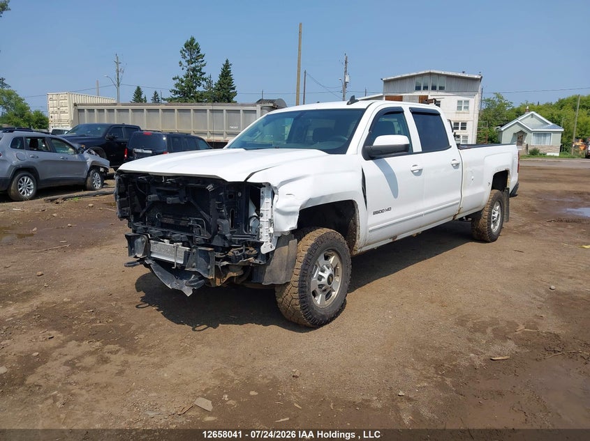 2015 Chevrolet Silverado, Left Front, IAAI, VIN 1GC1KVEGXFF617994 — photo 2