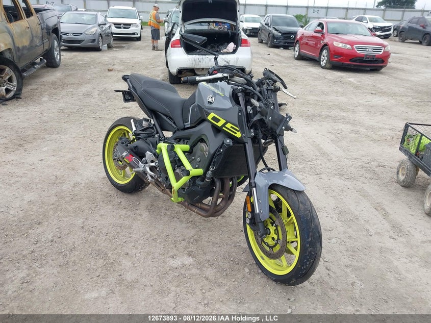 2016 YAMAHA FZ09