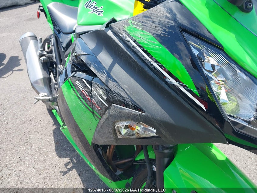 2013 KAWASAKI NINJA SPORT_BIKE 2